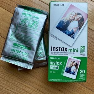 Fujifilm Instax Mini Film Pack - Green and White
